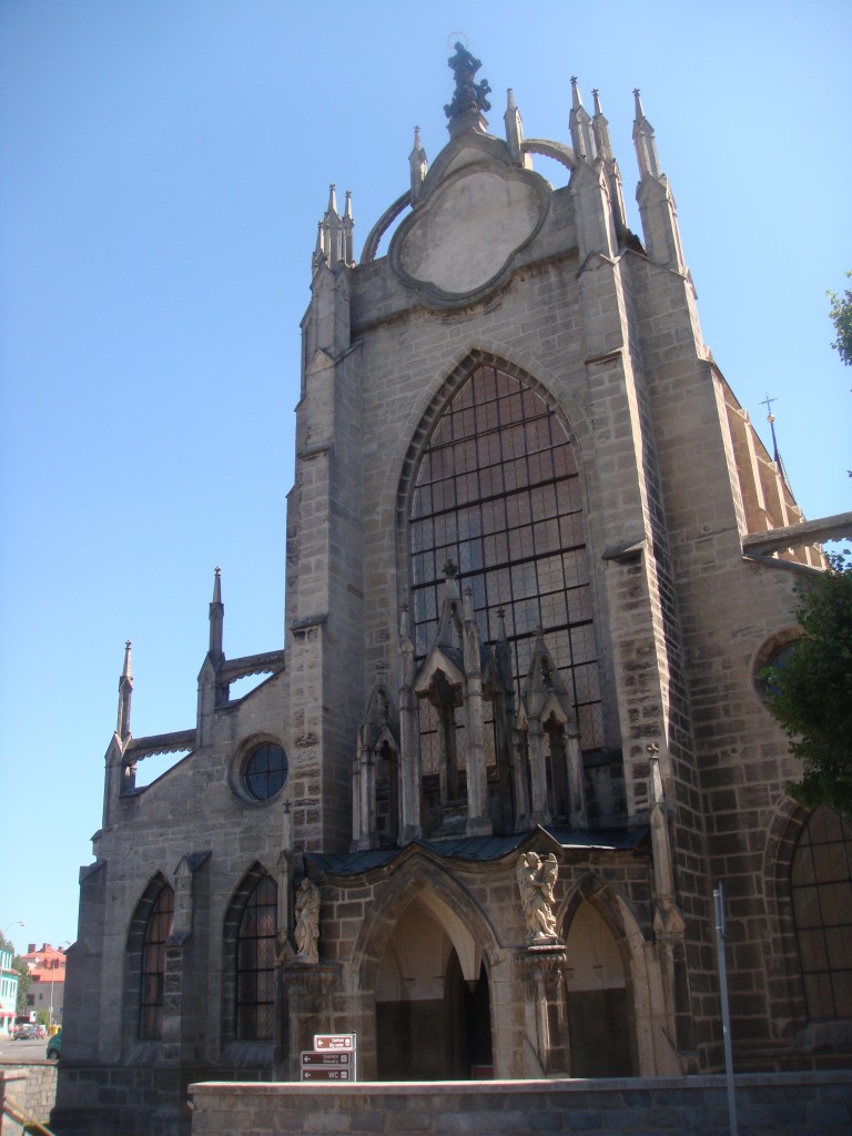 Catedral da Assunção da Nossa Senhora (Chrám Nanebevzetí Pany Marie), igreja listada no patrimônio mundial da UNESCO