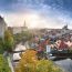 foto em estilo panorama de Cesky Krumlov, cidade medieval da República Tcheca