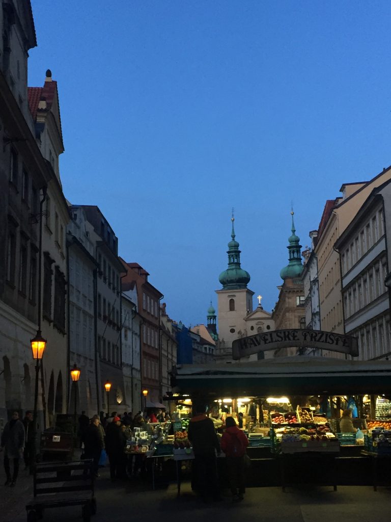 Feira de rua em Praga 